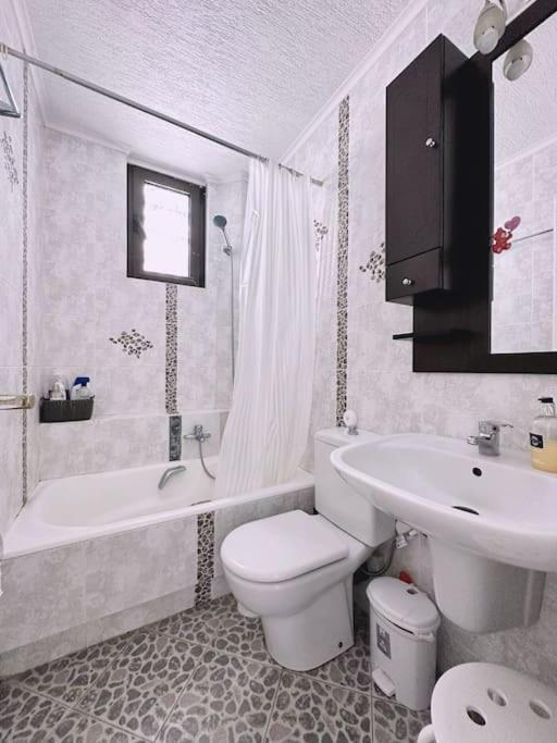 Glyfada Grand Residence Athen Exterior foto